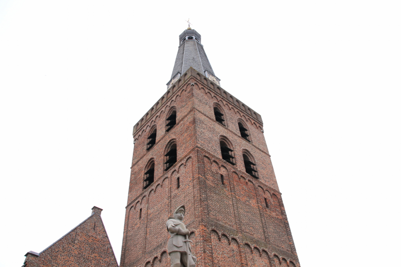 Sterfdag nationale held Jan van Schaffelaar