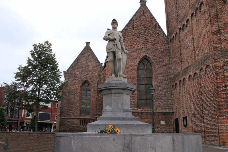 Sterfdag nationale held Jan van Schaffelaar