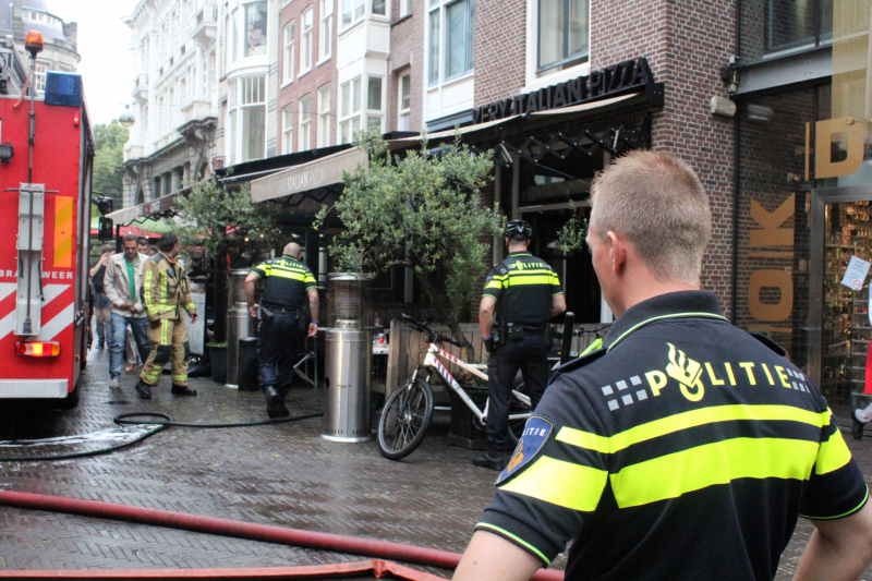 Brand in afzuigkap restaurant