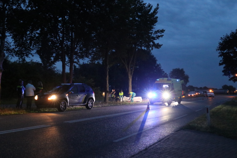 Fietser zwaargewond bij aanrijding met auto