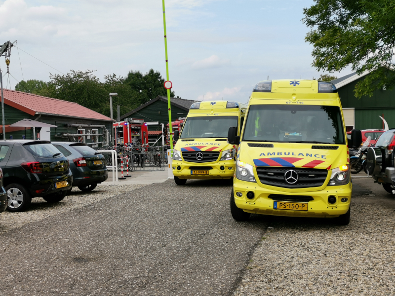 Twee boten in brand, Ã©Ã©n persoon overleden