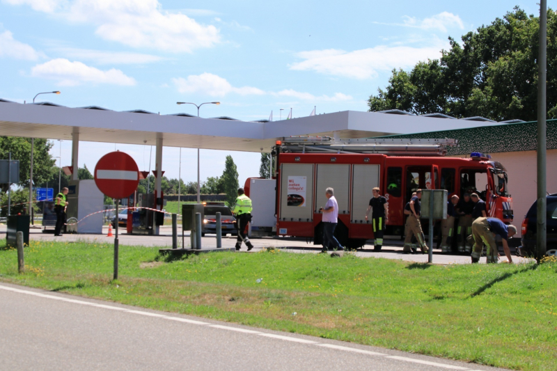 Tankstation afgesloten om lekkende gastank