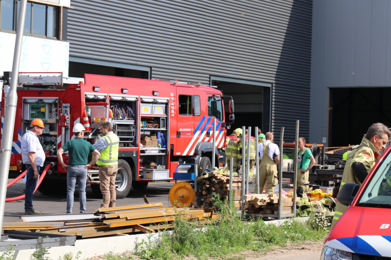 Zoutzuur afsluiter afgebroken in bedrijfshal