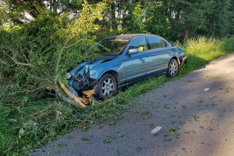 Rijkswaterstaat treft verlaten voertuig aan na ongeval
