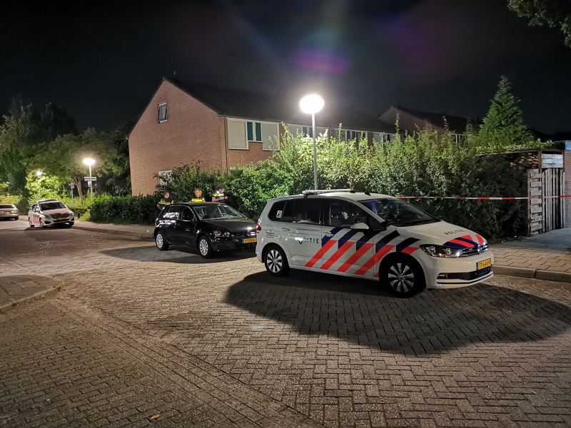 Oudere dame gewond na beroving tas