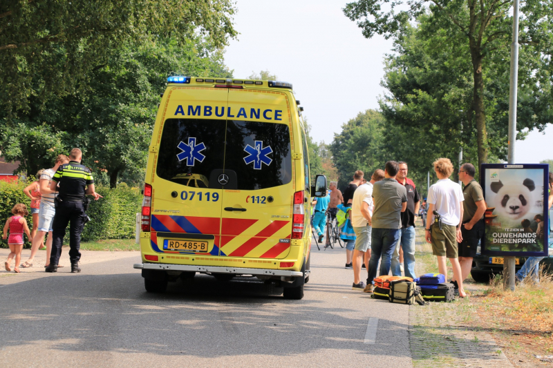 19-jarige vrouw overleden na aanrijding met auto
