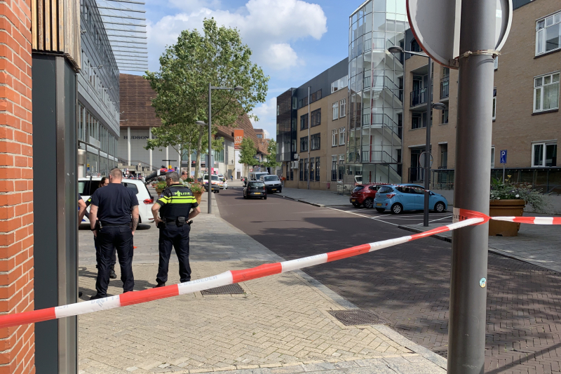 Grote zoekactie naar meerdere jongeren na steekincident