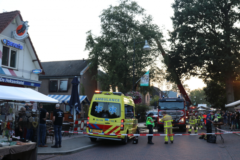Personen vermist bij flinke brand in pand Leger des Heils