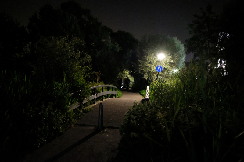 Man gewond na val in water