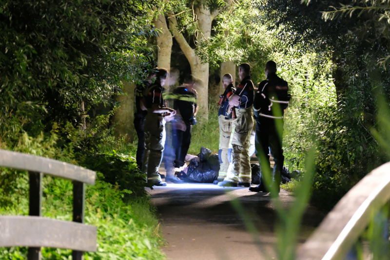 Man gewond na val in water
