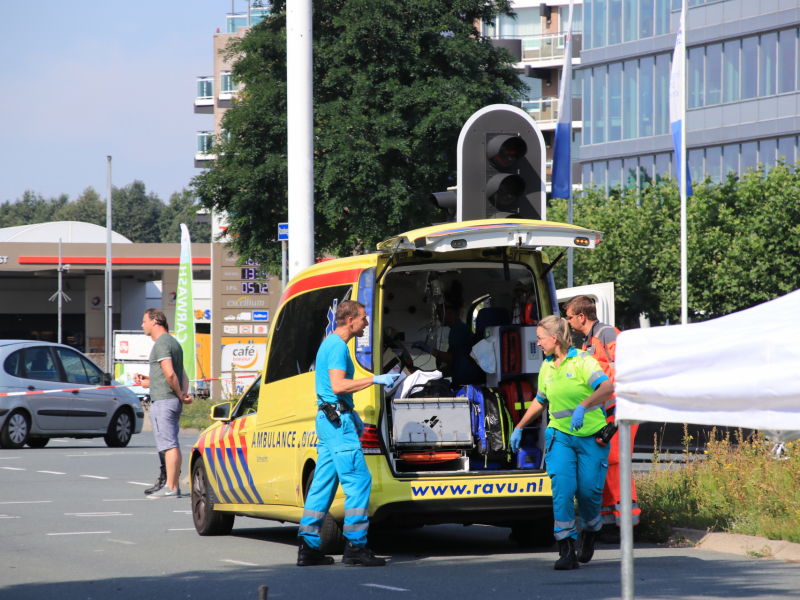 E-bikester overleden na zwaar ongeval op kruising