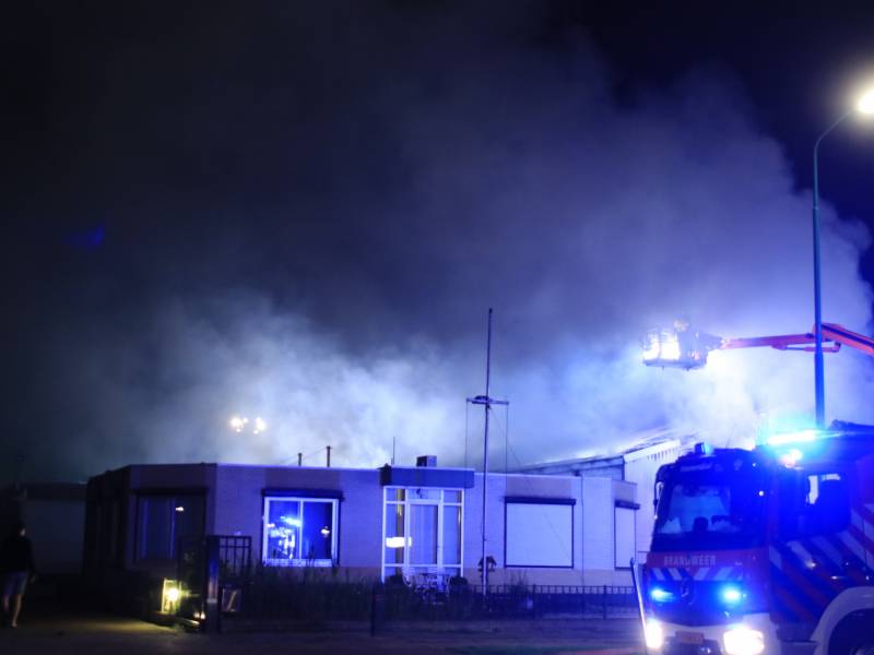 Zeer grote uitslaande brand