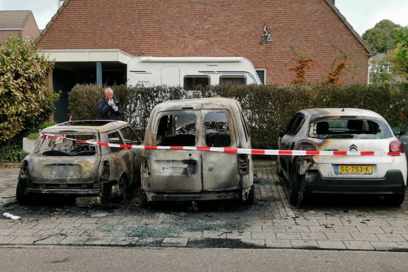 Forensisch onderzoek naar autobranden vannacht