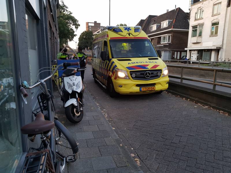Scooterrijder gewond na aanrijding