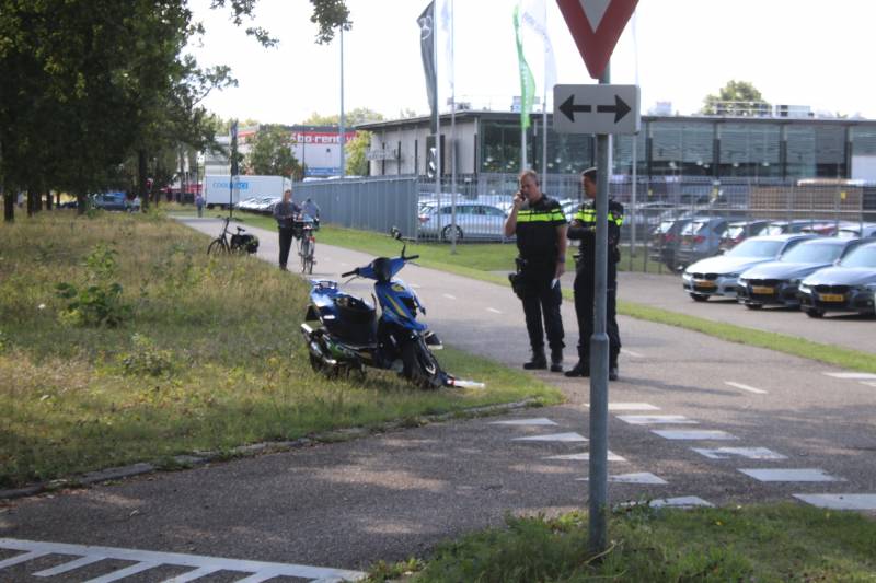 Scooterrijder ernstig gewond