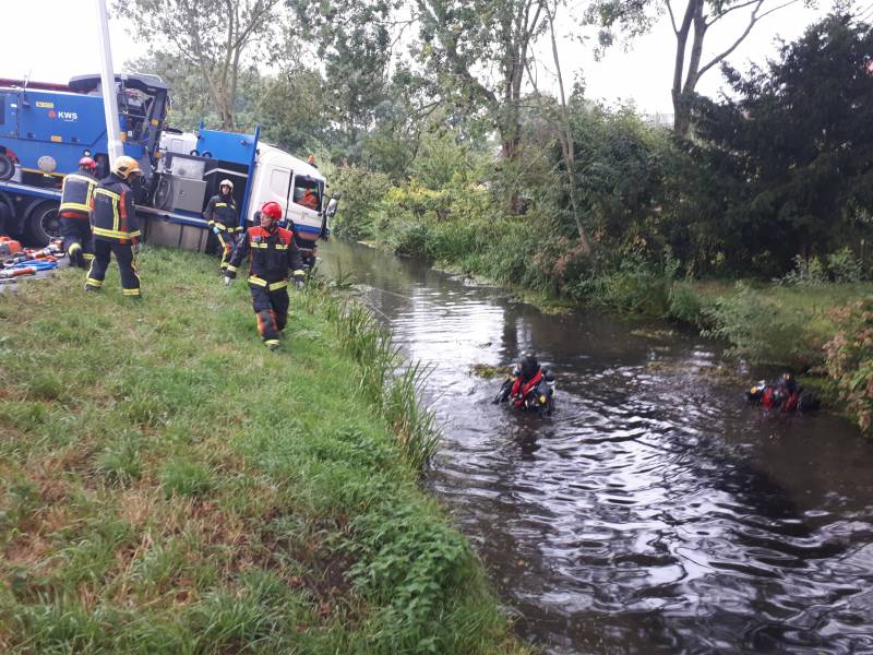 Zeer ernstig ongeval tussen twee vrachtwagens en meerdere voertuigen