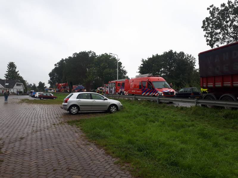 Zeer ernstig ongeval tussen twee vrachtwagens en meerdere voertuigen
