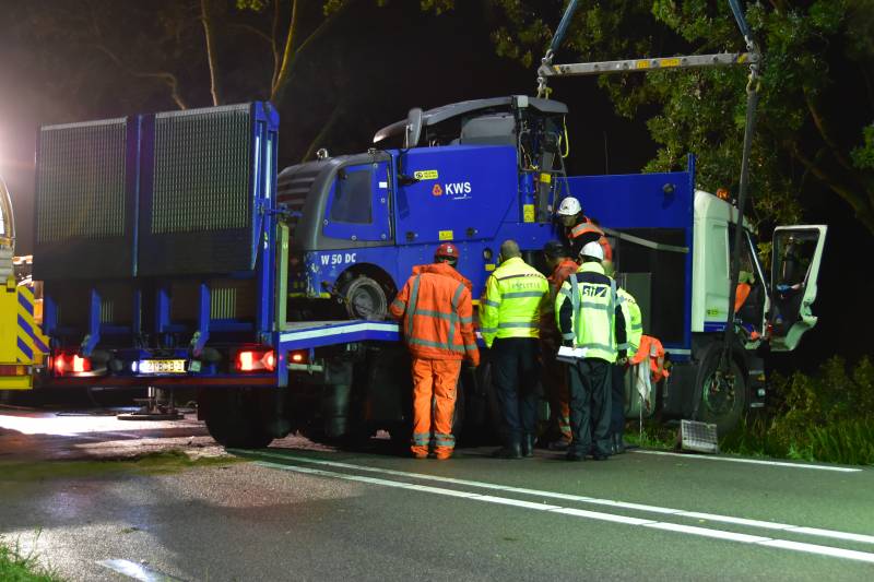 Zeer ernstig ongeval tussen twee vrachtwagens en meerdere voertuigen