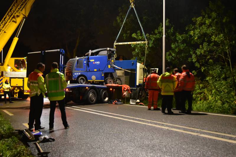 Zeer ernstig ongeval tussen twee vrachtwagens en meerdere voertuigen