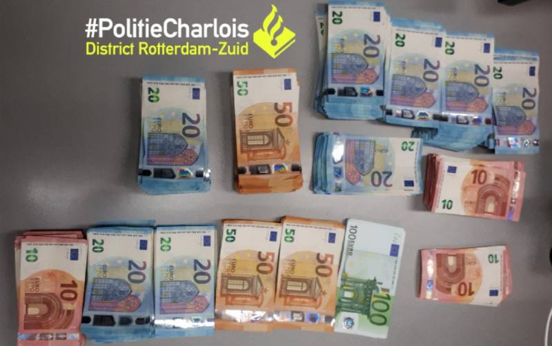 35.000 euro gevonden in verborgen ruimte auto