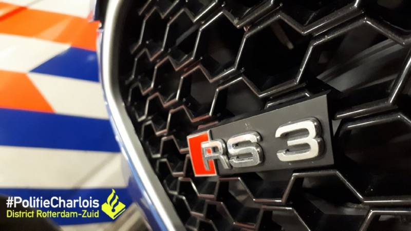 35.000 euro gevonden in verborgen ruimte auto