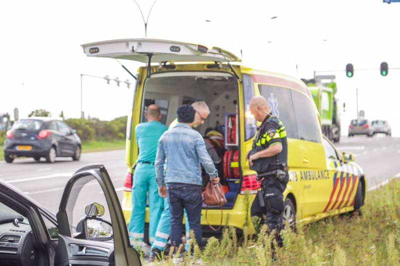 Kettingbotsing met lesauto