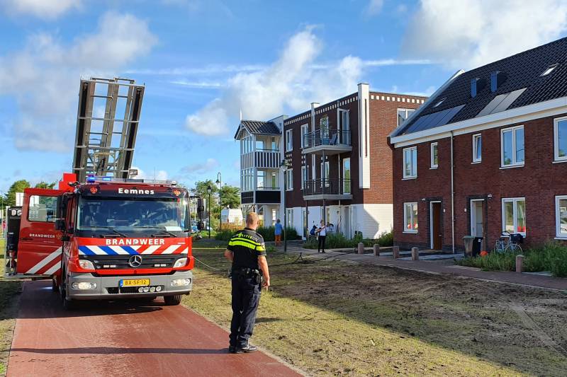 Zonnepanelen op dak in brand