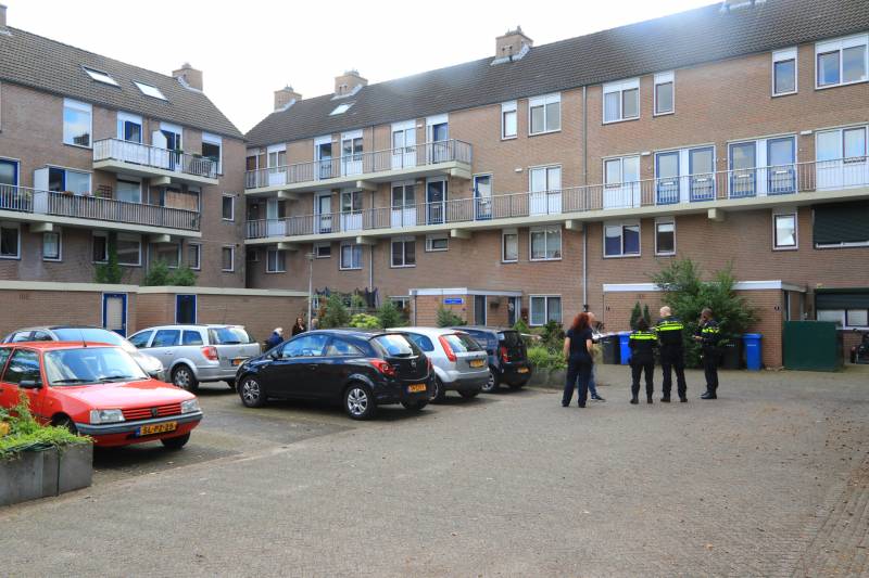 Drie mannen op de vlucht na woningoverval