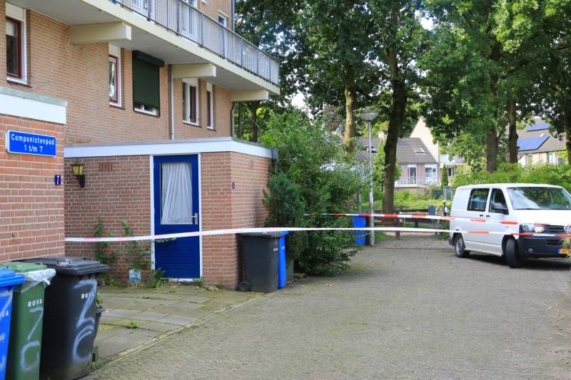 Drie mannen op de vlucht na woningoverval