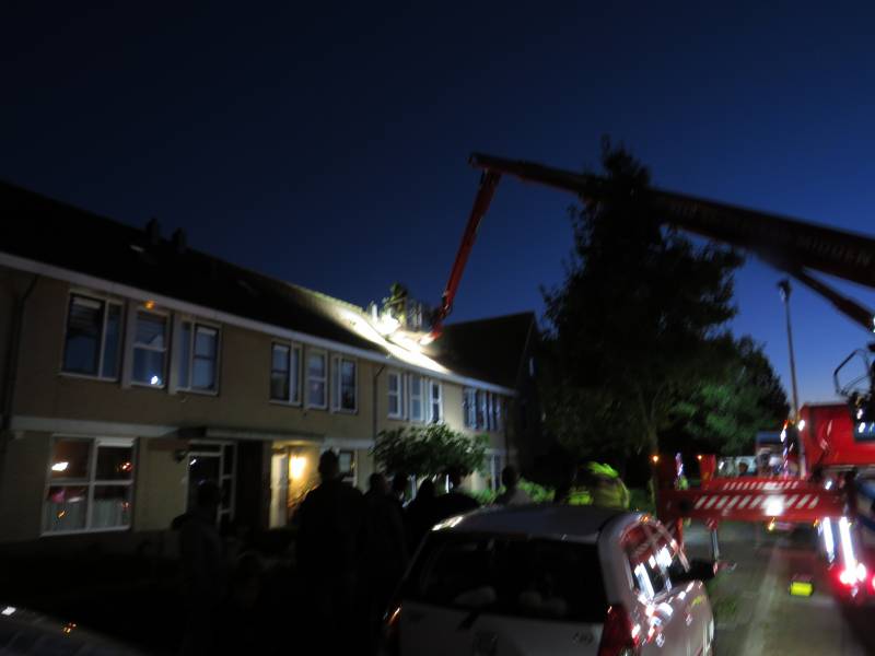 Veel rook bij woningbrand
