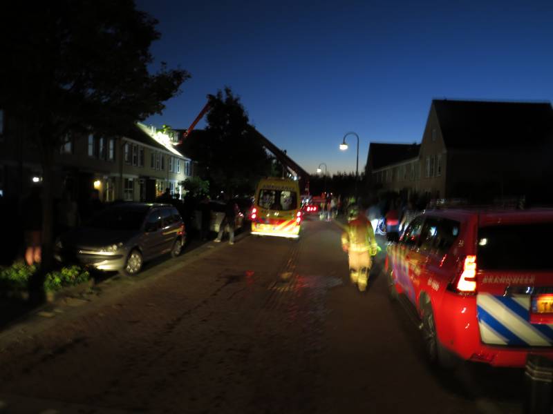 Veel rook bij woningbrand