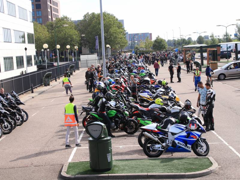 Motormeeting 'Wie rijdt?' druk bezocht