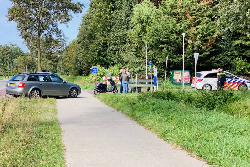 Scooterrijder met jachtgeweer aangereden