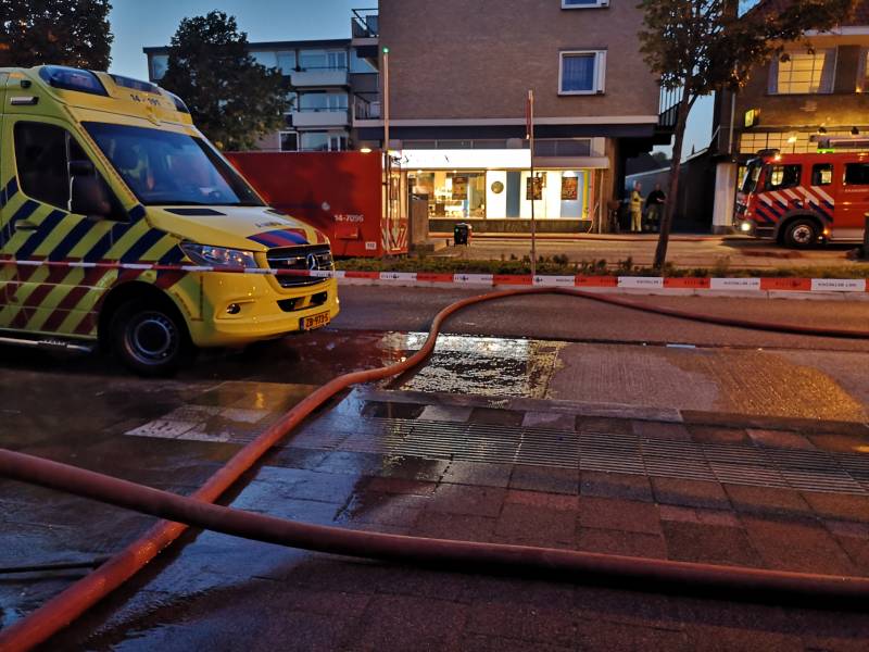 Grote brand in restaurant PepiÂ’s