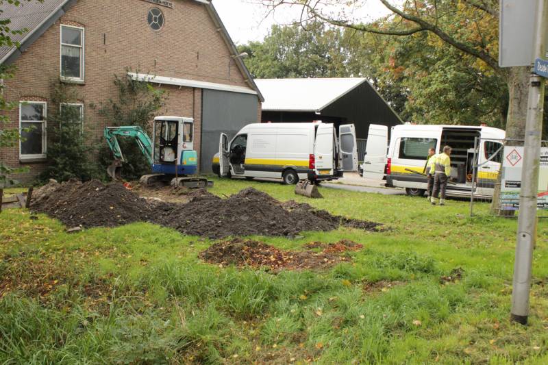 Graafmachine raakt hoofd gasleiding