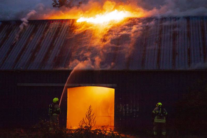 Brand in leegstaande loods Delta Shipyards