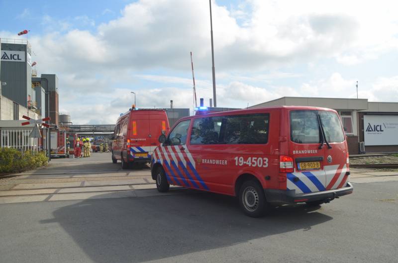 Lekkage ontstaan in een vat gevaarlijke stoffen bij ICL-IP