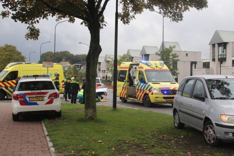 Fietsster ernstig gewond in Brinkhorst