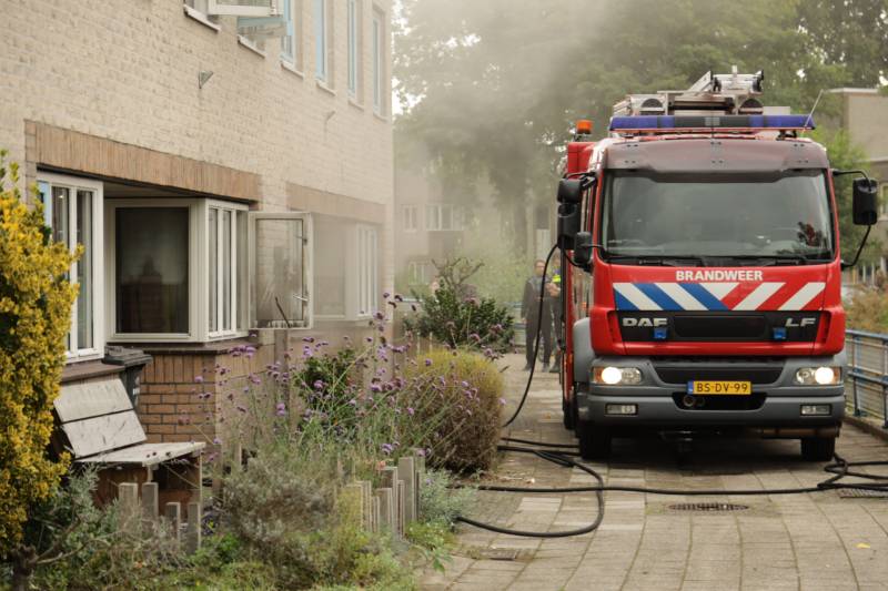 Woning Zielhorst vol rook na brand in trapkast