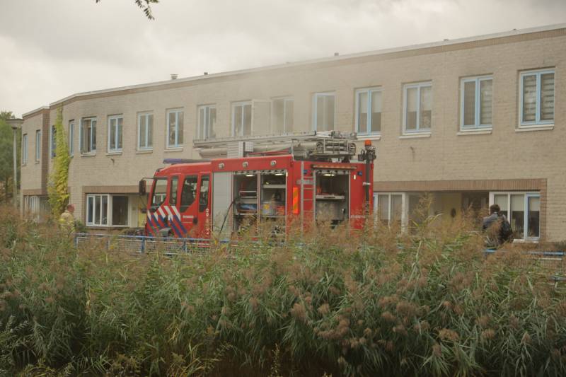 Woning Zielhorst vol rook na brand in trapkast