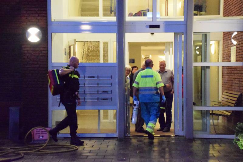 Buren waarschuwing hulpdiensten na brandalarm