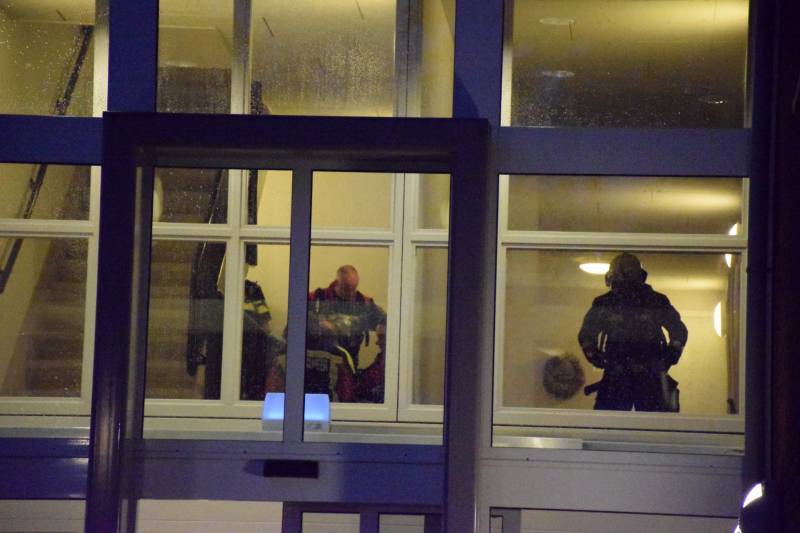 Buren waarschuwing hulpdiensten na brandalarm