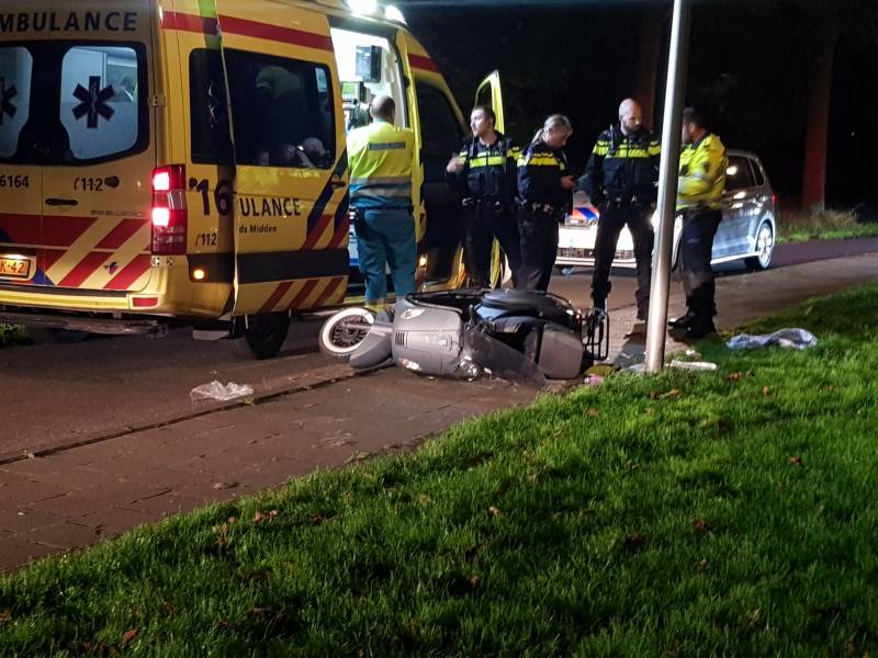 Scooterijder zwaargewond na eenzijdig ongeval