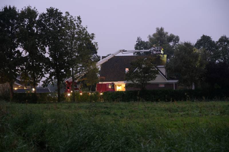 Brandweer druk met schoorsteenbrand