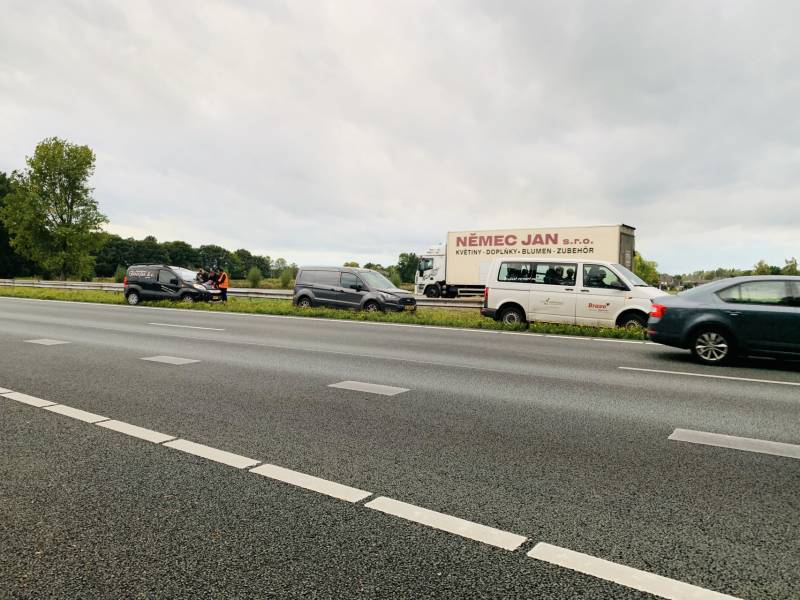 Drie voertuigen betrokken bij kop-staart botsing