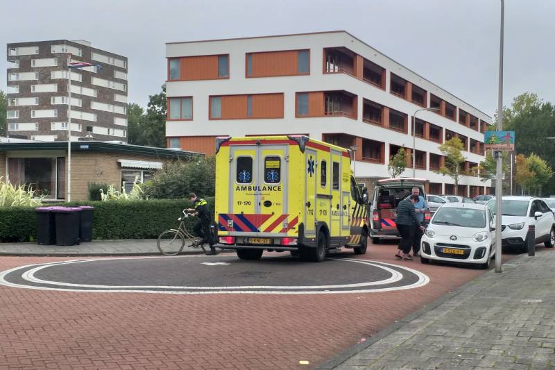 Man op fiets in Hoogwerf aangereden door auto