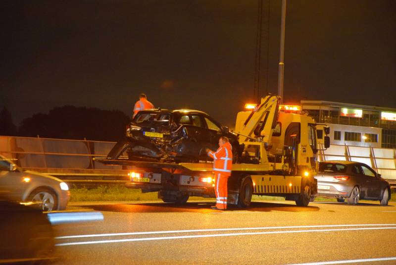 Extreme file na kettingbotsing op snelweg