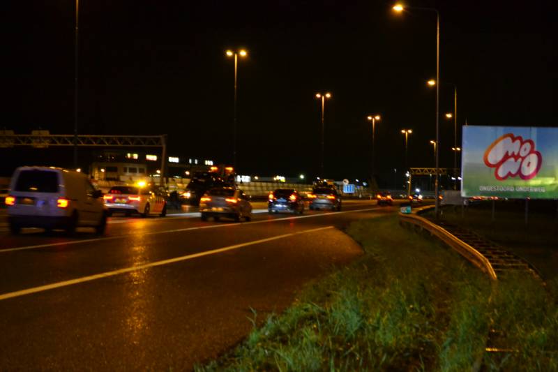 Extreme file na kettingbotsing op snelweg