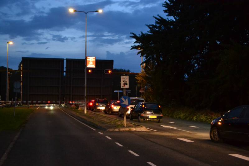 Waddingerbrug sluit niet na storing