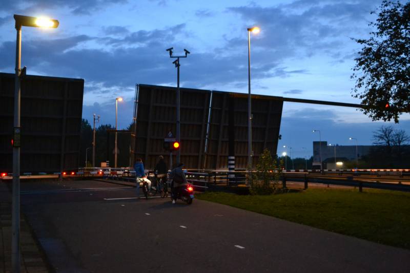 Waddingerbrug sluit niet na storing